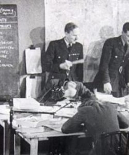 Bill Maggie Hunter Film Unit 400x250