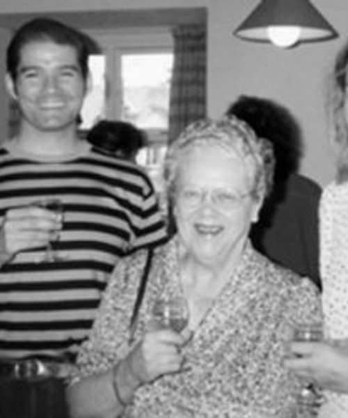 Elizabeth Clough 400x250